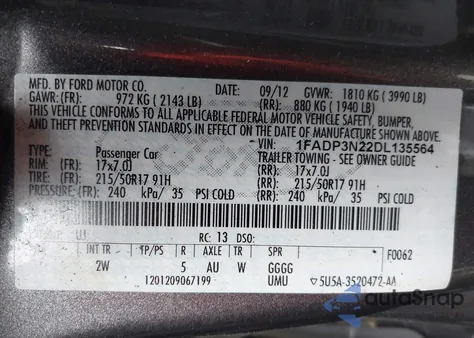 2013 Ford Focus Titanium z USA, uszkodzony, nr VIN 1FADP3N22DL135564